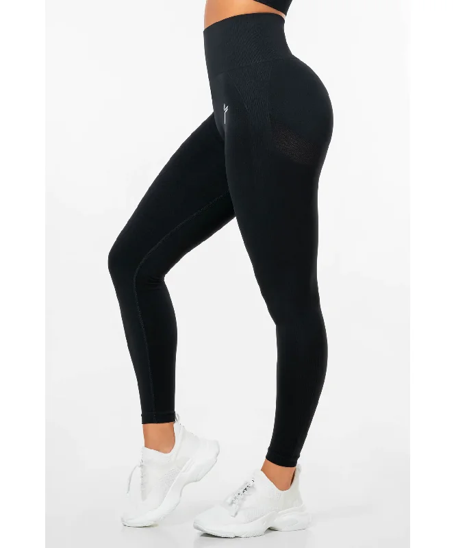 Famme Peach Scrunch Seamless Leggings Black